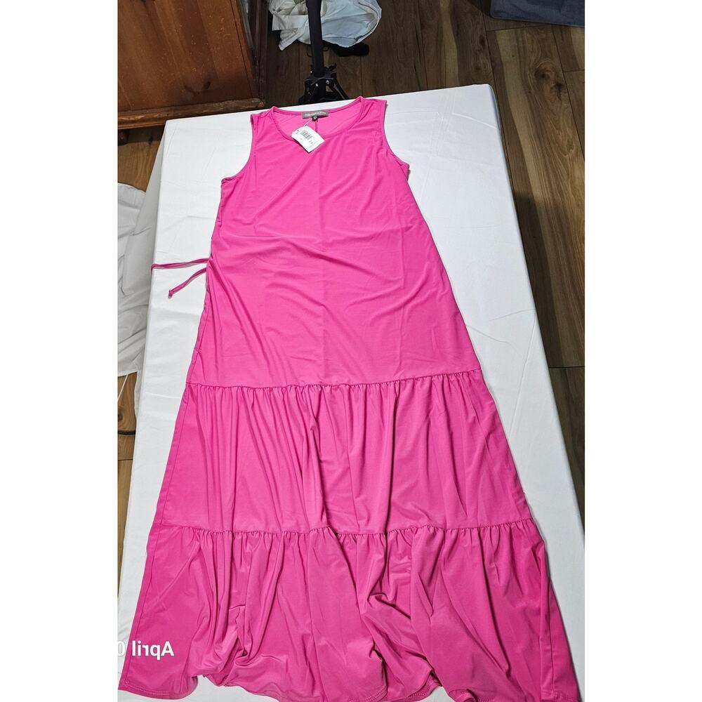 Kate & Mallory NWT Pink Tiered Maxi Dress Sleeveless Size‎ Medium